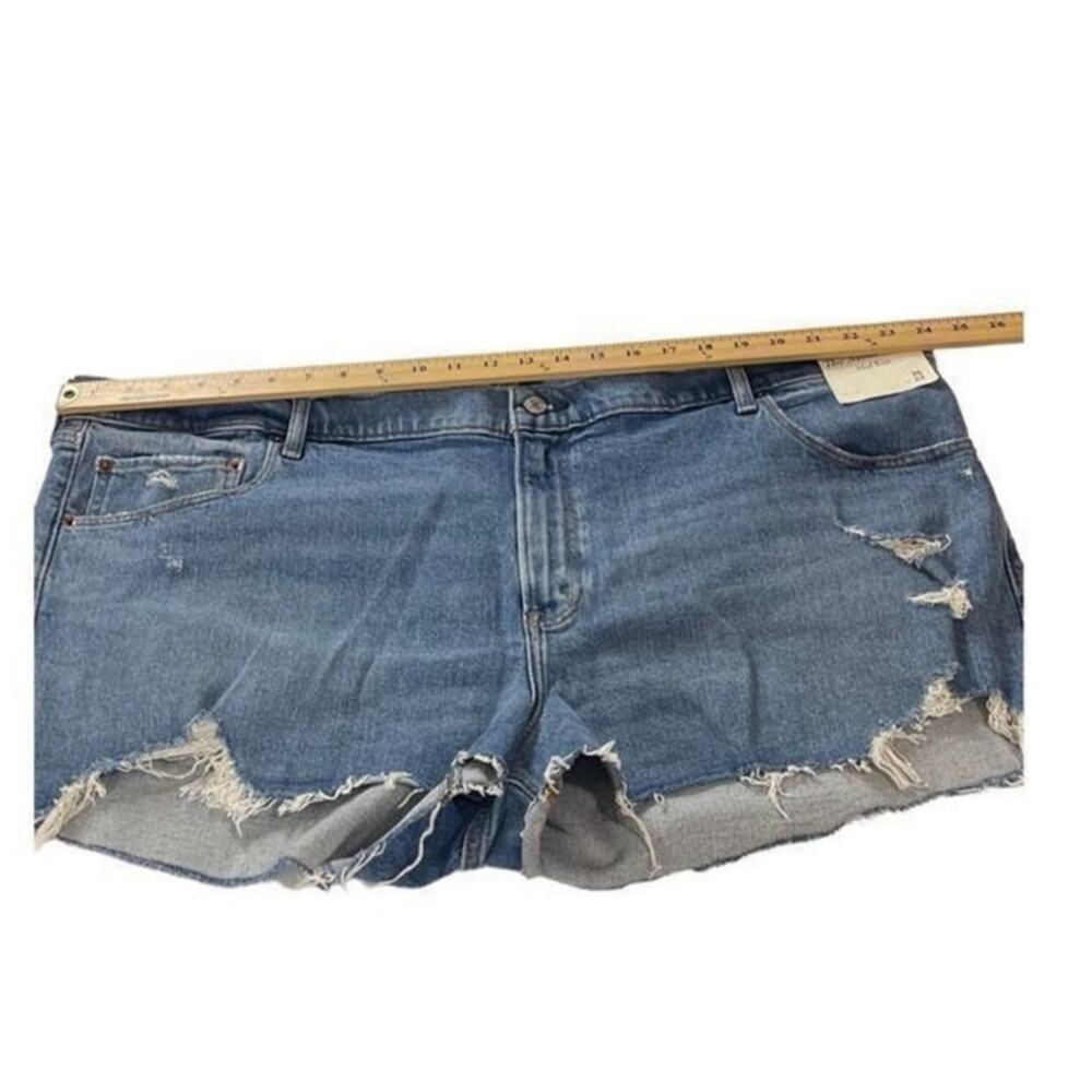 Abercrombie & Fitch The Mom Short Jeans Distressed Plus Size Denim 36/22 New - Picture 3 of 14
